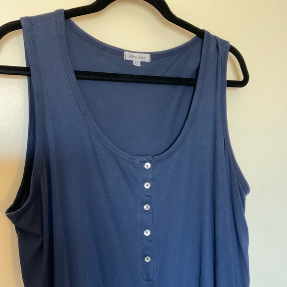 Allen Allen Navy Tank with Faux Buttons in Size 1X - Picture 2 of 5
